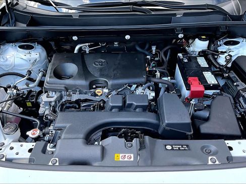 Used 2024 Toyota RAV4 XLE w/ Convenience Package FWD image 32