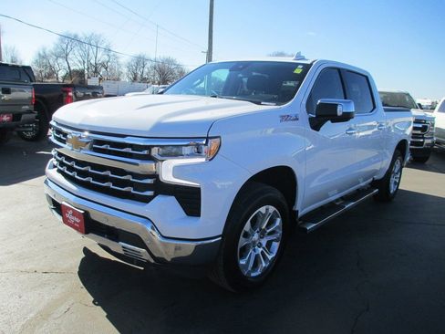 Used 2023 Chevrolet Silverado 1500 LTZ w/ LTZ Convenience Package II image 10