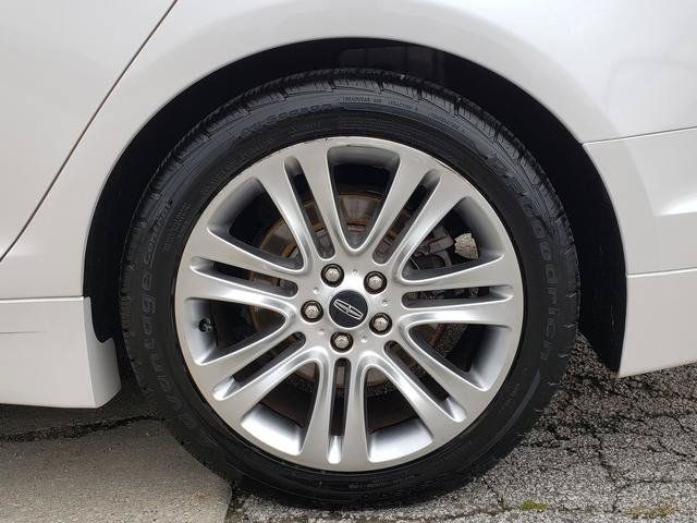Used 2015 Lincoln MKZ w/ Equipment Group 102A Reserve FWD image 27