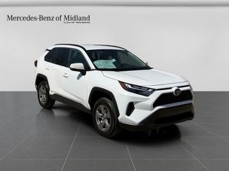Used 2024 Toyota RAV4 LE video 1