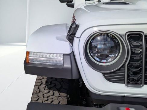 New 2026 Jeep Wrangler Unlimited Rubicon image 8