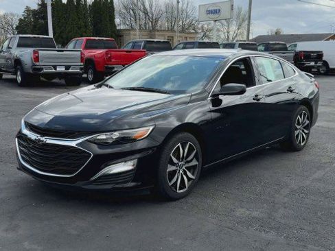 Used 2024 Chevrolet Malibu RS image 4