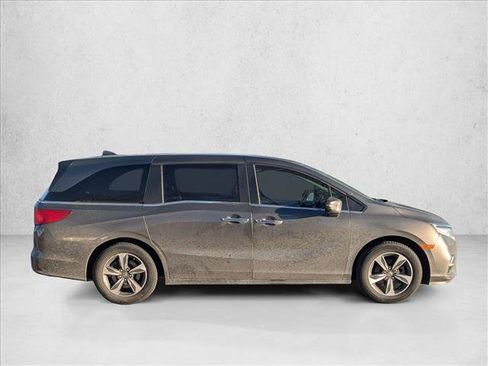 Used 2020 Honda Odyssey Touring image 4
