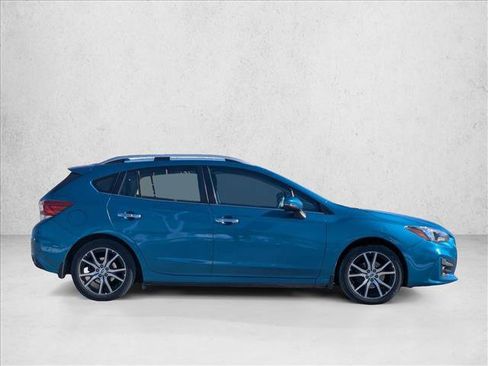 Used 2017 Subaru Impreza 2.0i Limited w/ Moonroof/BSD & Rcta/Eyesight image 4