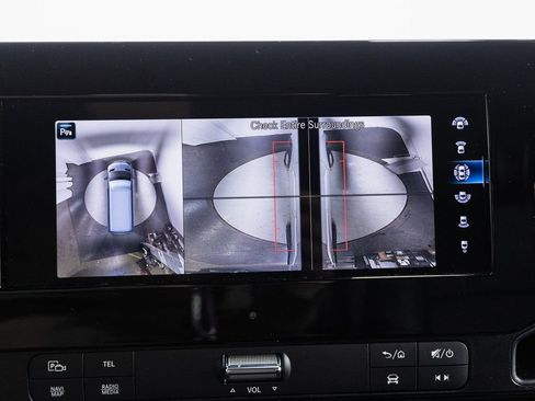 Used 2024 Mercedes-Benz Sprinter 144 Cargo image 18