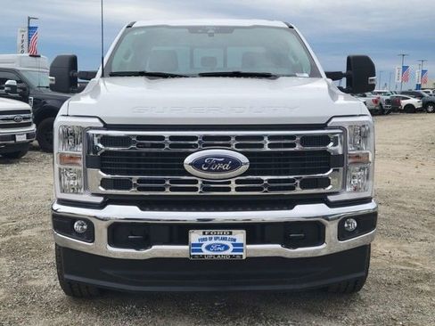 New 2026 Ford F250 XLT w/ FX4 Off-Road Package image 5