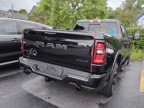 Used 2025 RAM 1500 Big Horn AWD/4WD image 10