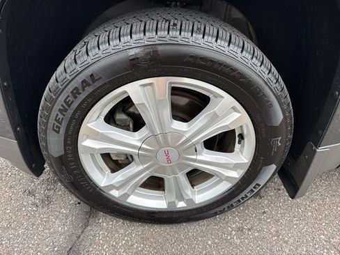 Used 2017 GMC Terrain SLT w/ Open Road Package AWD/4WD image 37