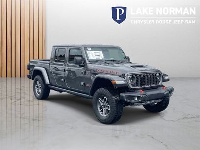 New 2025 Jeep Gladiator Mojave w/ Safety Group