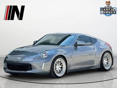 Used 2020 Nissan 370Z Coupe RWD image 1