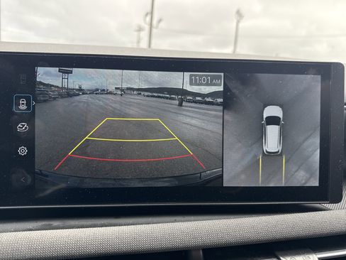 Used 2025 Hyundai Tucson Limited image 23