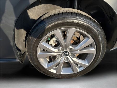 Used 2023 MAZDA CX-30 AWD 2.5 S w/ Premium Package image 24