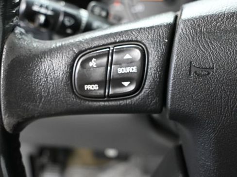 Used 2005 Chevrolet Silverado 2500 LS w/ Heavy-Duty Power Package AWD/4WD image 38