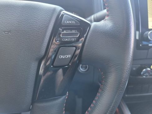 Used 2024 Nissan Frontier PRO-4X w/ Off-Road Protection Package image 11