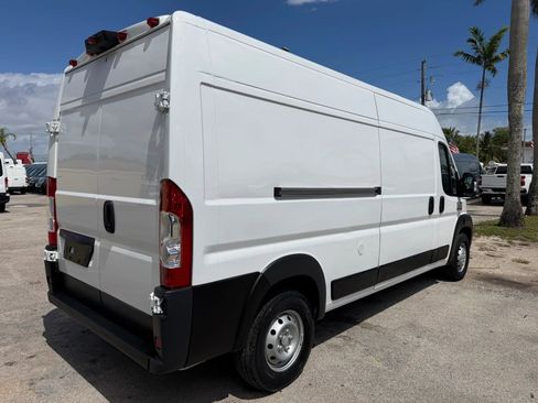 Used 2022 RAM ProMaster 3500 w/ Safety Group image 7