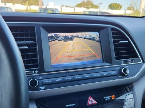 Used 2017 Hyundai Elantra SE w/ SE A/T Tech Package 03 FWD image 24