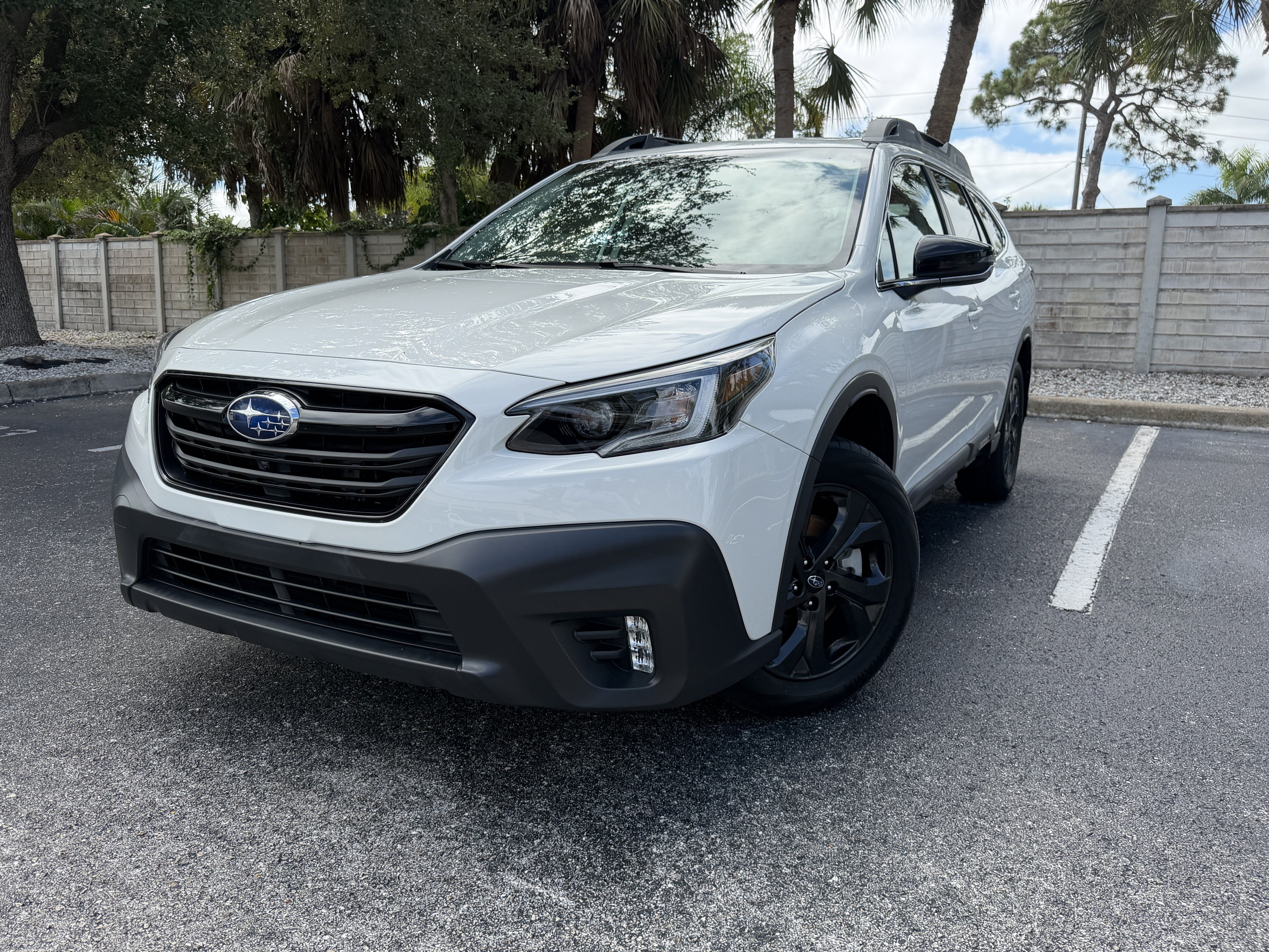 Used 2021 Subaru Outback Onyx Edition XT w/ Popular Package #2 AWD/4WD image 1