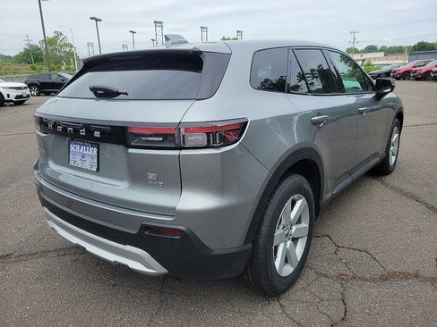 New 2025 Honda Prologue EX image 4