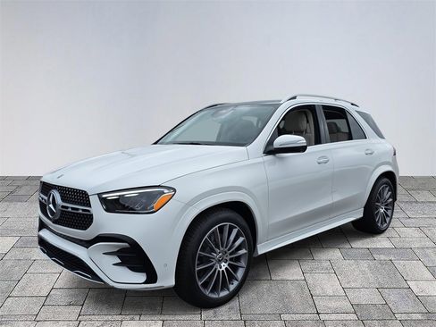 New 2026 Mercedes-Benz GLE 450 4MATIC image 3