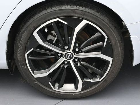 Used 2023 Nissan Altima 2.5 SR w/ SR Premium Package FWD image 8