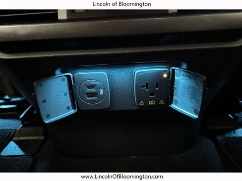 Used 2023 Ford F150 Lariat w/ Equipment Group 502A High image 49