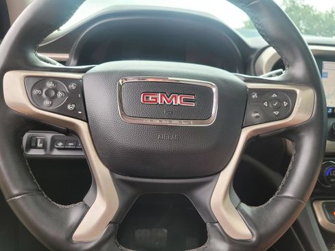 Used 2023 GMC Acadia Denali w/ Denali Ultimate Package FWD image 30