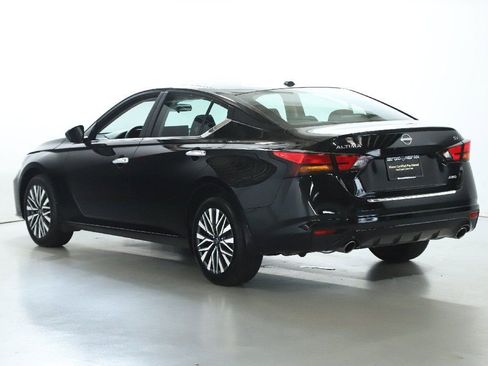 Certified 2023 Nissan Altima 2.5 SV w/ SV Premium Package image 43