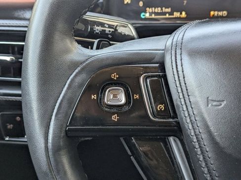 Used 2024 Lincoln Aviator Reserve image 16