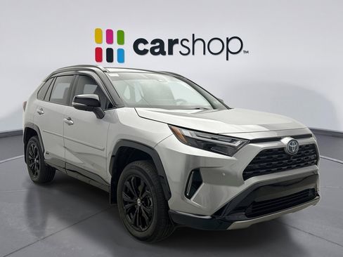 Used 2024 Toyota RAV4 XSE w/ Advanced Technology Package image 7