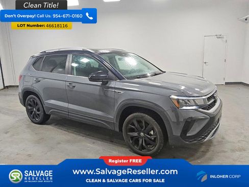 Used 2024 Volkswagen Taos SE FWD image 5