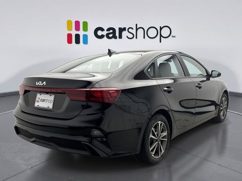 Used 2023 Kia Forte LXS image 5