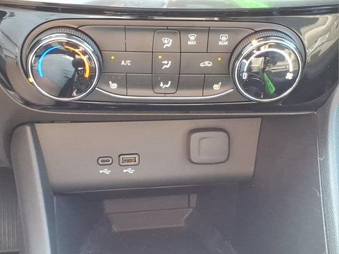 Used 2024 Buick Encore GX Sport Touring w/ Comfort Package FWD image 20
