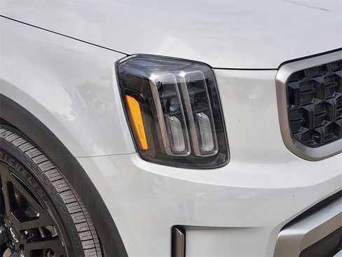 Used 2023 Kia Telluride EX X-Line image 8