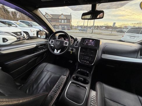 Used 2019 Dodge Grand Caravan GT FWD image 27