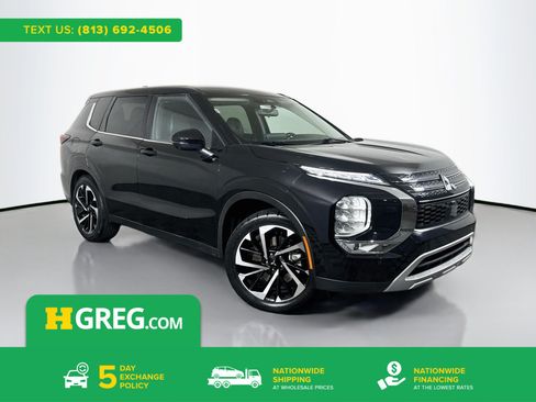 Used 2024 Mitsubishi Outlander SE FWD image 1