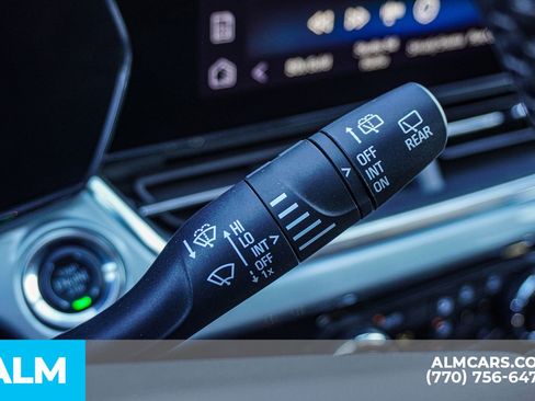 Used 2025 Chevrolet Trax LT w/ LT Convenience Package image 34