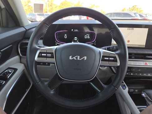 Used 2025 Kia Telluride EX FWD image 30