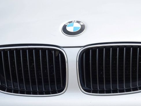 Used 2009 BMW 128i Convertible RWD image 41