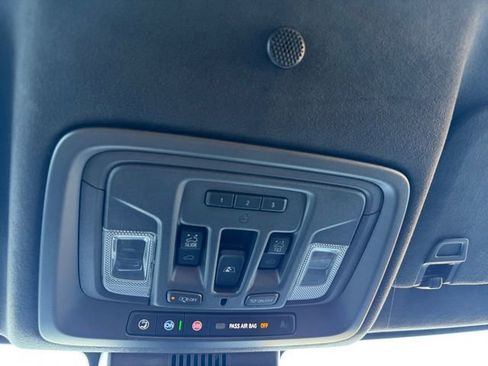 Used 2025 GMC Sierra 2500 Denali Ultimate image 26