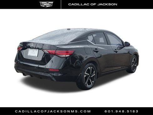 Used 2025 Nissan Sentra SV FWD image 5