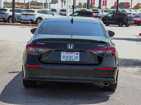 Certified 2025 Honda Civic Sport image 12