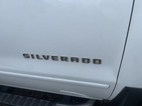 Used 2018 Chevrolet Silverado 1500 LT w/ All Star Edition AWD/4WD image 7