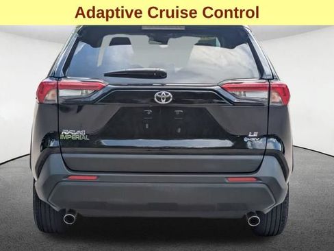 Certified 2025 Toyota RAV4 LE AWD/4WD image 7