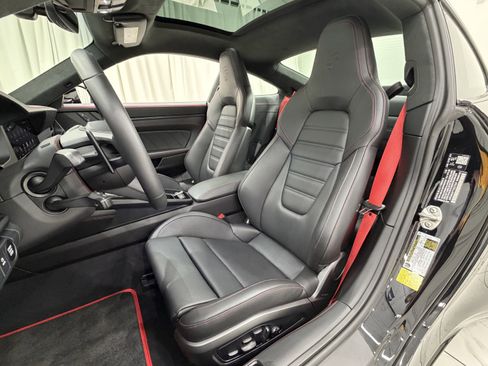Certified 2026 Porsche 911 Carrera GTS RWD image 36