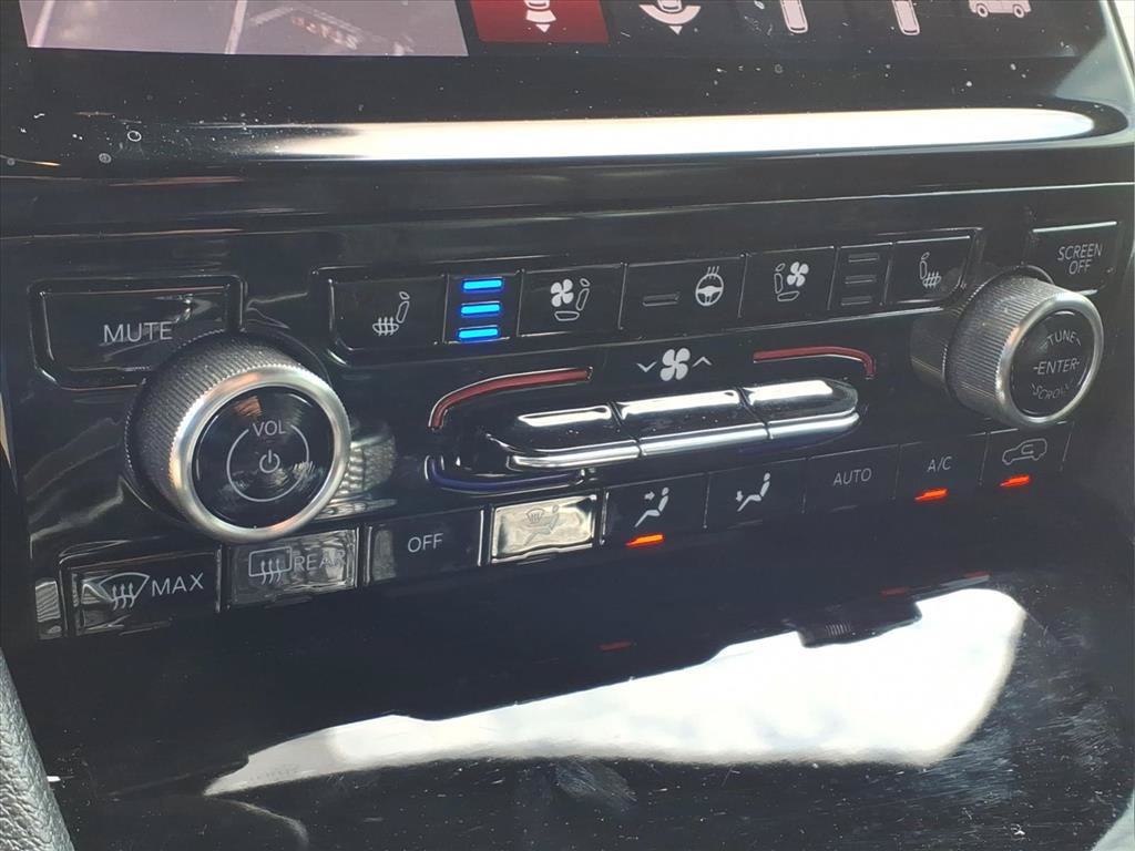 Certified 2022 Jeep Grand Cherokee Summit w/ Luxury Tech Group V AWD/4WD image 7