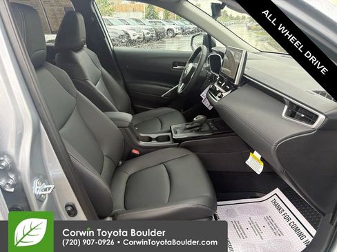 Used 2026 Toyota Corolla Cross XLE w/ Convenience Package AWD/4WD image 11
