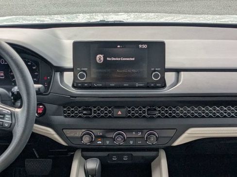 Used 2023 Honda Accord LX image 15
