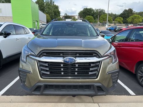 Used 2024 Subaru Ascent Premium w/ Convenience Package AWD/4WD image 2