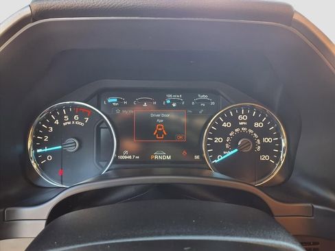 Used 2019 Ford F150 Platinum w/ Equipment Group 701A Luxury image 25