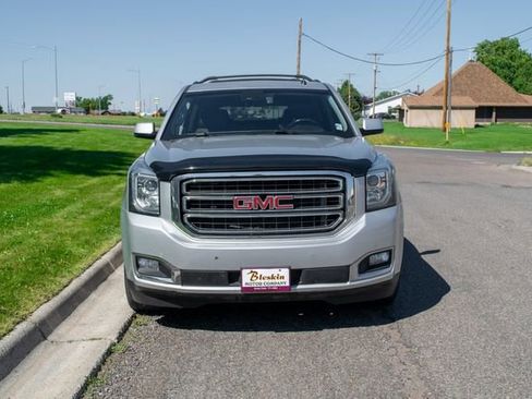 Used 2015 GMC Yukon XL SLT w/ Open Road Package image 2
